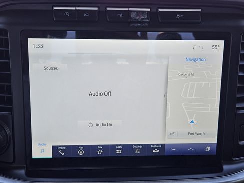 Used 2021 Ford F150 Lariat w/ Trailer Tow Package image 16