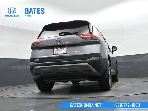 Used 2023 Nissan Rogue SV AWD/4WD image 34