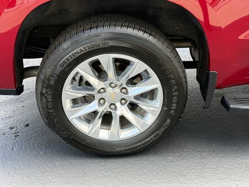 Used 2019 Chevrolet Silverado 1500 LTZ w/ LTZ Plus Package AWD/4WD image 7