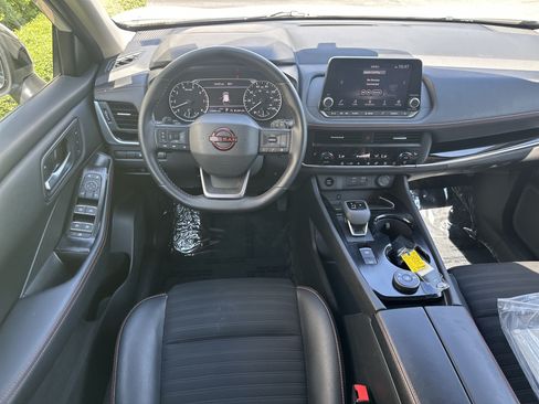 Used 2025 Nissan Rogue SV w/ Rock Creek Premium Package AWD/4WD image 19