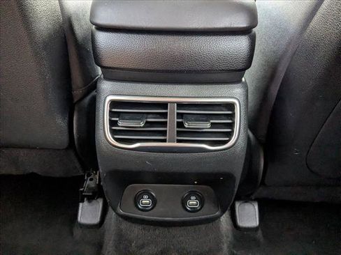 Used 2022 Hyundai Santa Fe XRT image 18