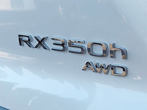 Used 2023 Lexus RX 350h image 40