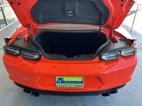 Used 2021 Chevrolet Camaro SS image 24