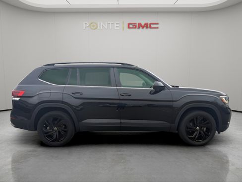 Used 2023 Volkswagen Atlas SE image 7