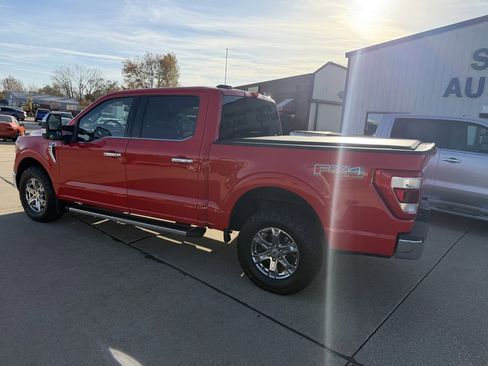 Used 2022 Ford F150 Lariat image 10