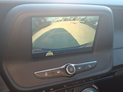 Used 2019 Chevrolet Camaro LT image 23