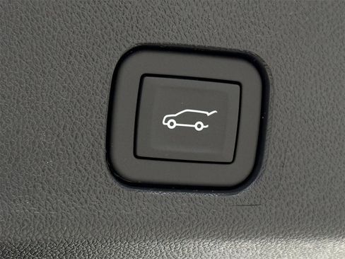 New 2026 Chevrolet Traverse LT image 21