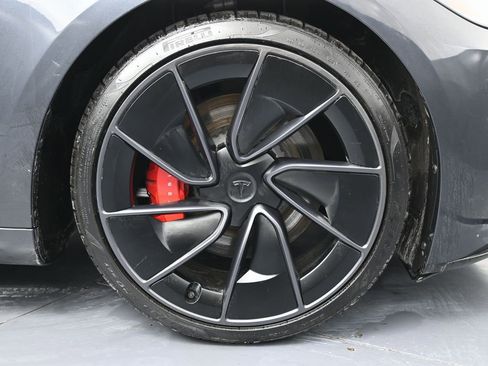 Used 2024 Tesla Model 3 Performance image 13