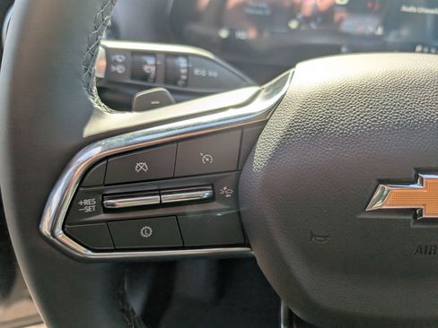 New 2026 Chevrolet Equinox LT image 17