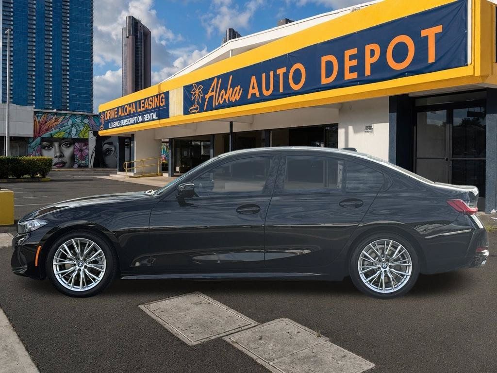 Used 2023 BMW 330i Sedan RWD image 2