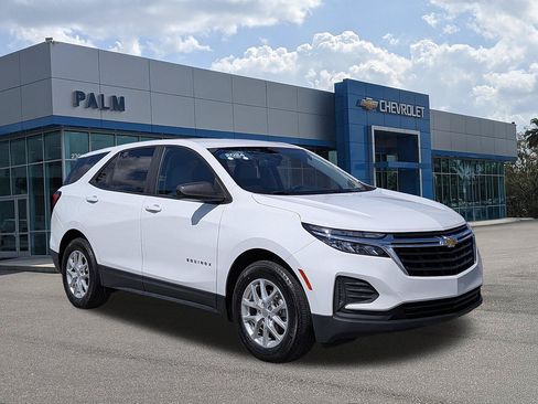 Certified 2024 Chevrolet Equinox LS w/ LS Convenience Package FWD image 1