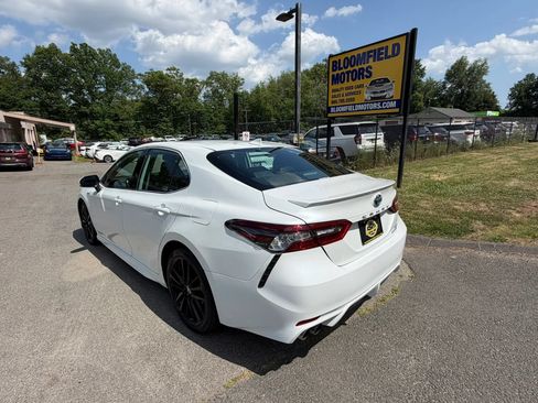 Used 2021 Toyota Camry XSE FWD image 7