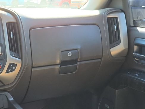 Used 2016 GMC Sierra 2500 Denali w/ Duramax Plus Package AWD/4WD image 35