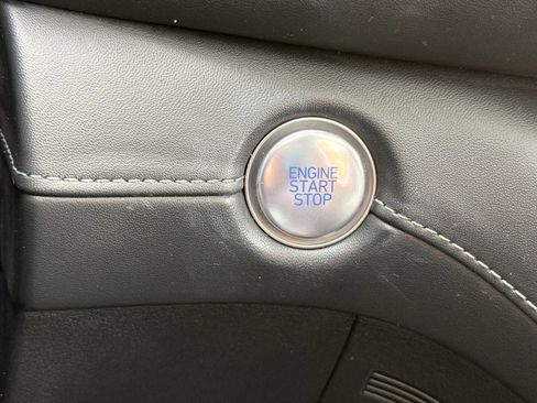 Used 2023 Hyundai Santa Fe SEL w/ Premium Package image 22