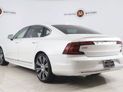 Used 2022 Volvo S90 B6 Inscription w/ Advanced Package AWD/4WD image 4