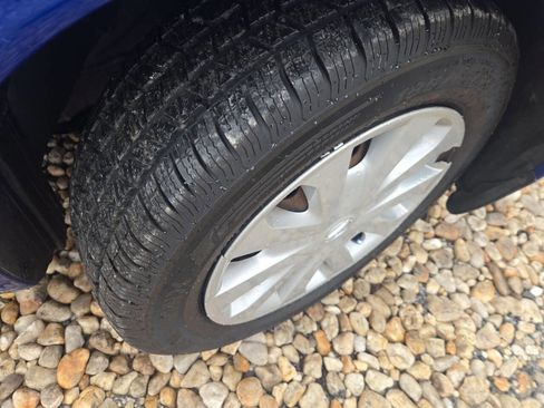 Used 2015 Nissan Versa Note SV image 12