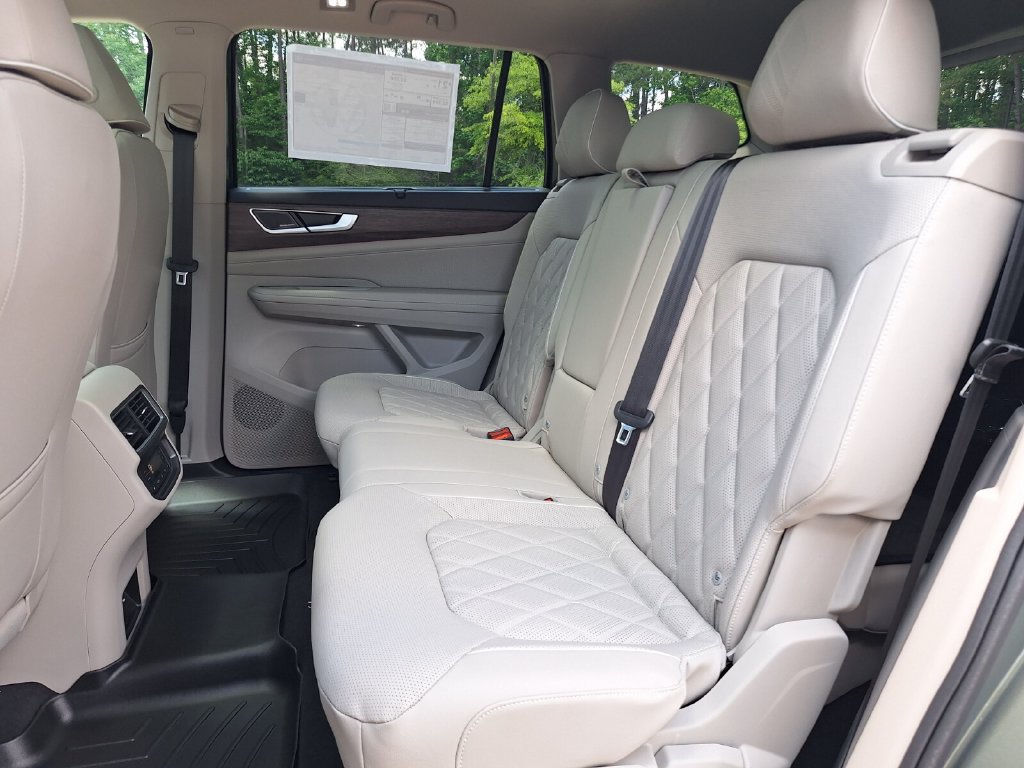 Used 2026 Volkswagen Atlas SEL Premium R-Line AWD/4WD image 13