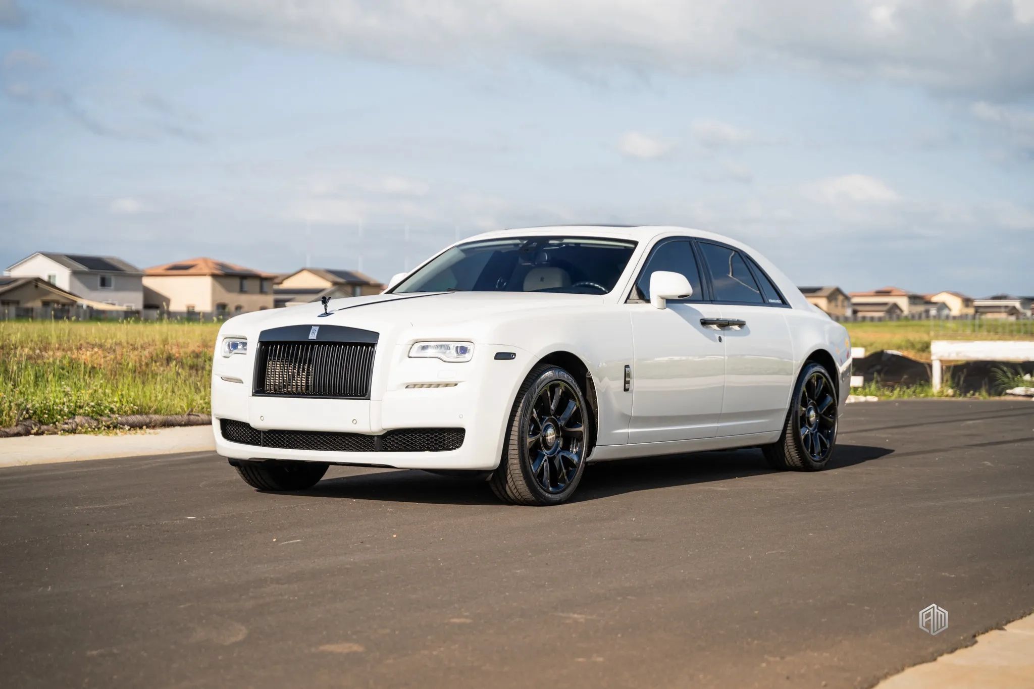 Used 2016 Rolls-Royce Ghost RWD image 3
