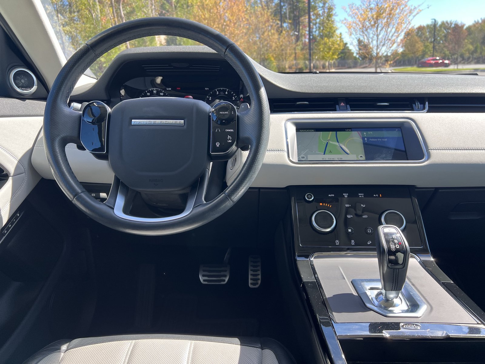 Used 2020 Land Rover Range Rover Evoque R-Dynamic S AWD/4WD image 29