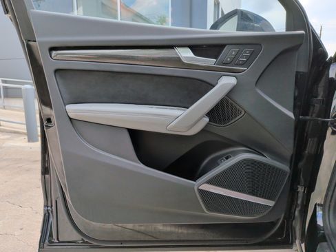 Certified 2024 Audi SQ5 Prestige w/ Prestige Package AWD/4WD image 14