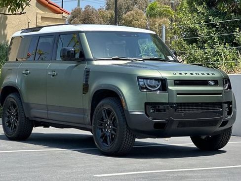 Used 2026 Land Rover Defender 110 S AWD/4WD image 7