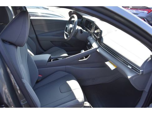 New 2026 Hyundai Elantra SEL Sport Premium image 14