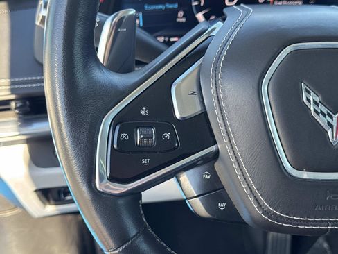 Used 2021 Chevrolet Corvette 2dr Stingray Conv w/ Z51 Performance Package image 11