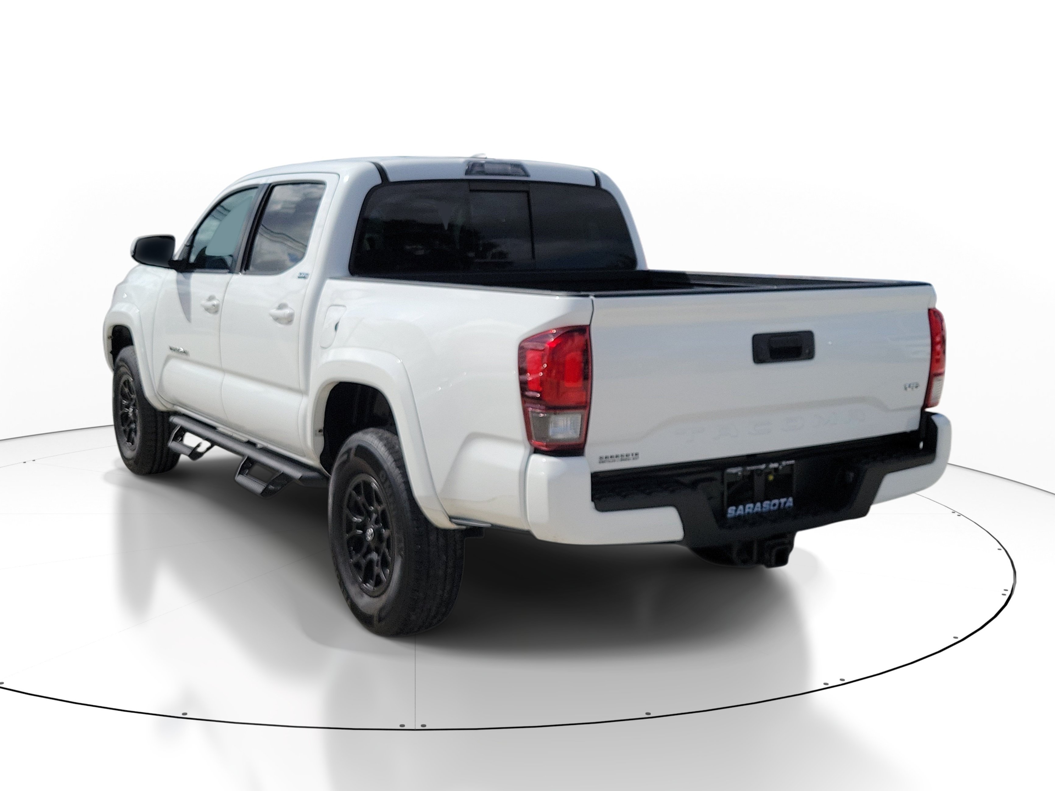 Used 2022 Toyota Tacoma SR5 w/ Technology Package RWD image 4