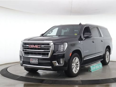 Used 2023 GMC Yukon XL SLT w/ SLT Luxury Package AWD/4WD image 10