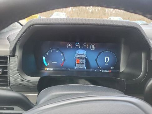 Used 2025 Ford F150 XLT w/ Equipment Group 301A Standard image 10