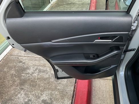 Used 2025 MAZDA CX-30 AWD 2.5 S w/ Select Sport Pkg image 19