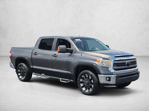 Used 2014 Toyota Tundra SR5 w/ SR5 Upgrade Package RWD image 3