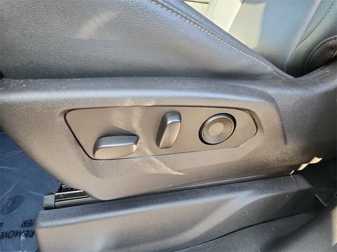 Certified 2023 GMC Sierra 1500 SLT w/ SLT Premium Package image 13