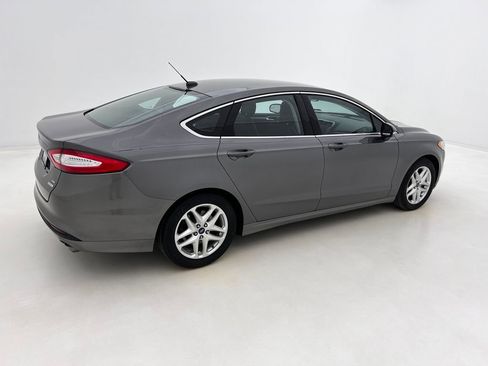 Used 2013 Ford Fusion SE image 6