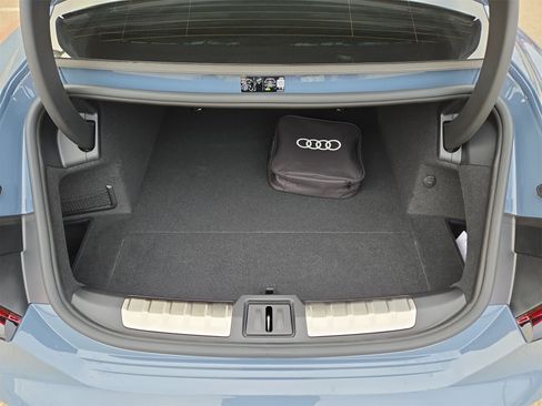 New 2026 Audi S e-tron GT Prestige image 12