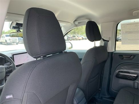 New 2025 Ford Maverick XL w/ Equipment Group 102A image 19