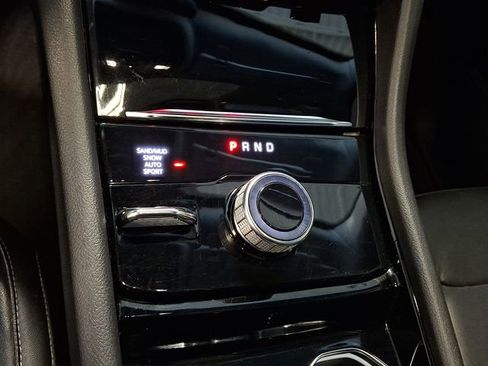 Used 2021 Jeep Grand Cherokee L Limited image 16