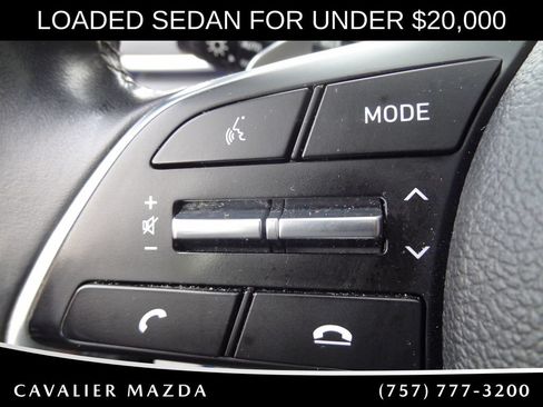 Used 2021 Hyundai Sonata Limited w/ Preferred Accessory Package FWD image 22