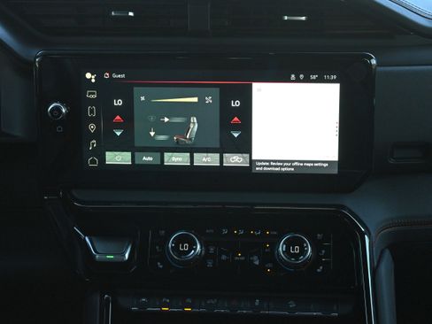 Used 2024 GMC Sierra 1500 AT4 w/ Technology Package image 32