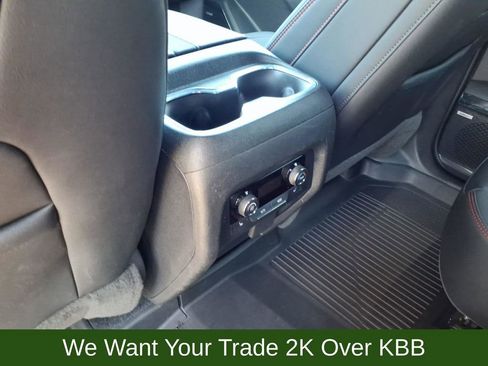 Used 2024 Chevrolet Traverse RS w/ LPO, Floor Liner Package image 21