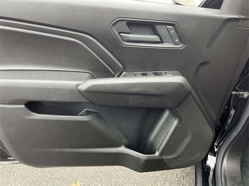Certified 2025 Chevrolet Colorado W/T w/ WT Custom Package image 18