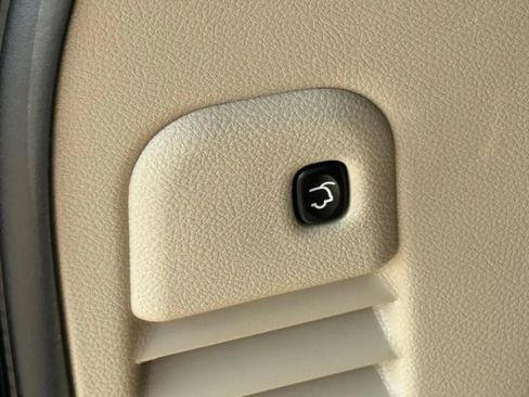 Used 2021 Jeep Grand Cherokee Limited w/ Sun & Sound Group AWD/4WD image 7