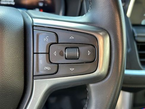 Used 2023 Chevrolet Suburban Premier AWD/4WD image 26