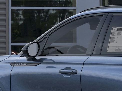 New 2026 Lincoln Corsair Premiere image 20