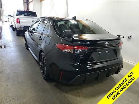 Used 2025 Toyota Corolla FX w/ Convenience Package FWD image 17