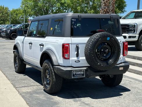 New 2026 Ford Bronco Big Bend w/ Black Diamond Package AWD/4WD image 4