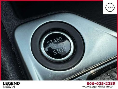 Certified 2023 Nissan Sentra SV FWD image 31