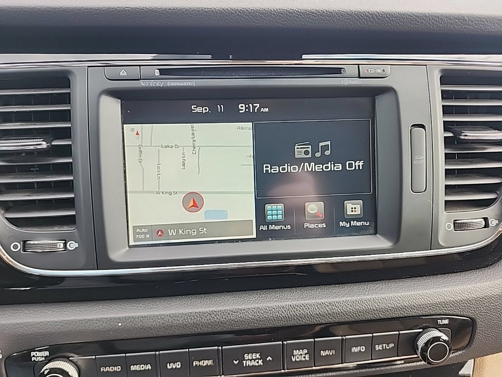 Used 2016 Kia Sedona SX FWD image 9