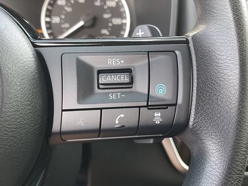 Used 2021 Nissan Rogue SV AWD/4WD image 20