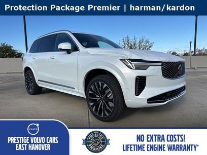 New 2026 Volvo XC90 B6 Plus w/ Protection Package Premier